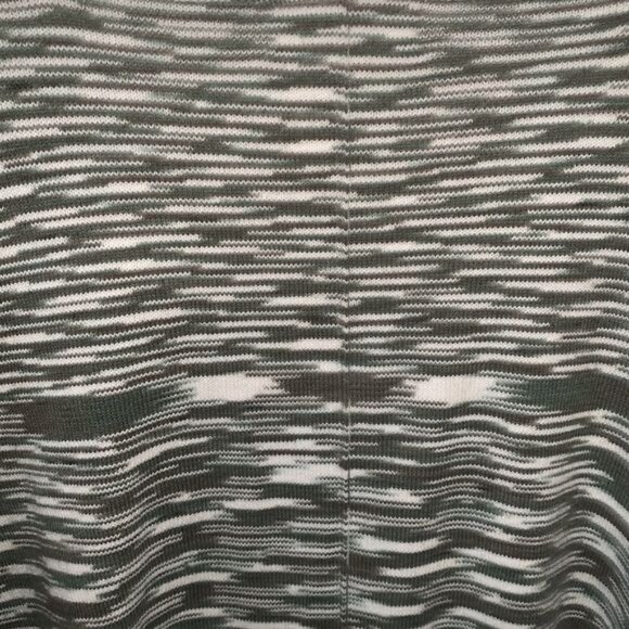 No Comment Plus 2X Green & White Striped Acrylic Tunic Sweater With Asymmetrical - Picture 7 of 9